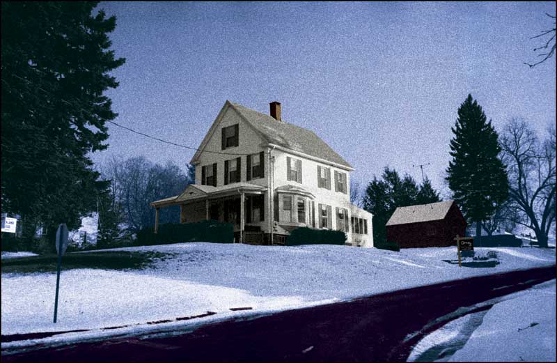 Howland Rd. Radio Hut